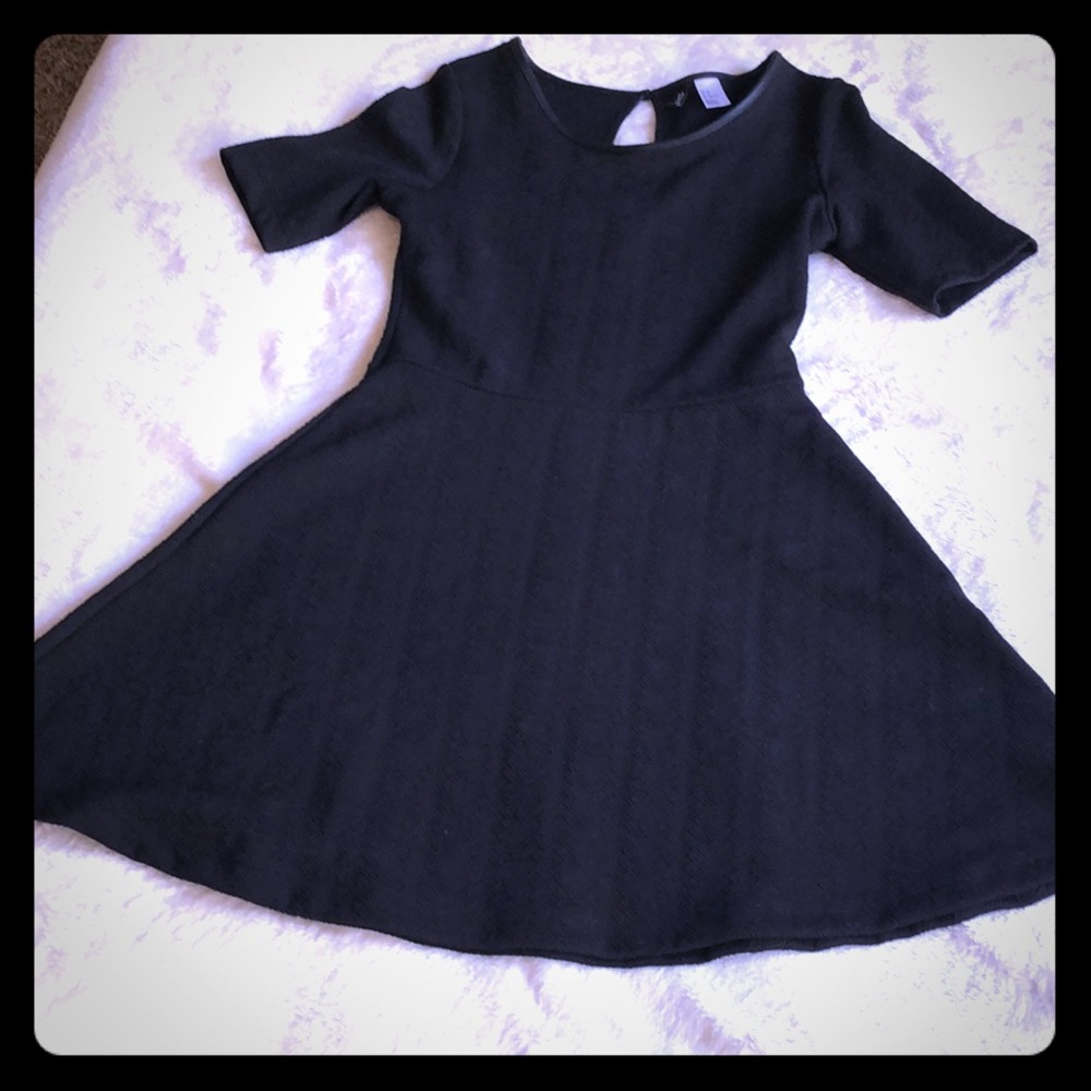 Little Black perfect dress size Medium /38 H&M